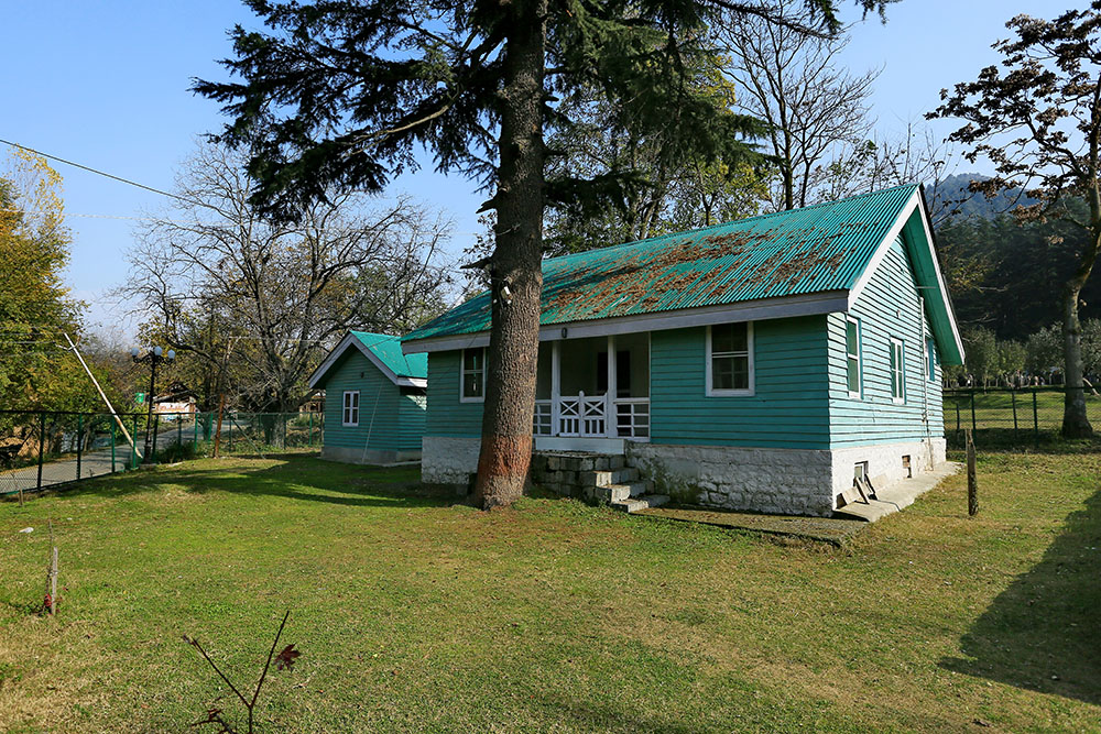 JKTDC Aharbal Resort